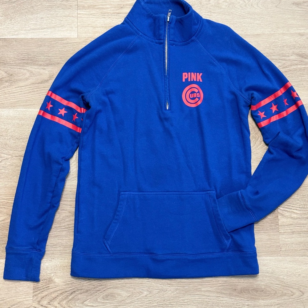 Women’s PINK/VS x 5th & Ocean Chicago Cubs Half-Zip Sweatshirt